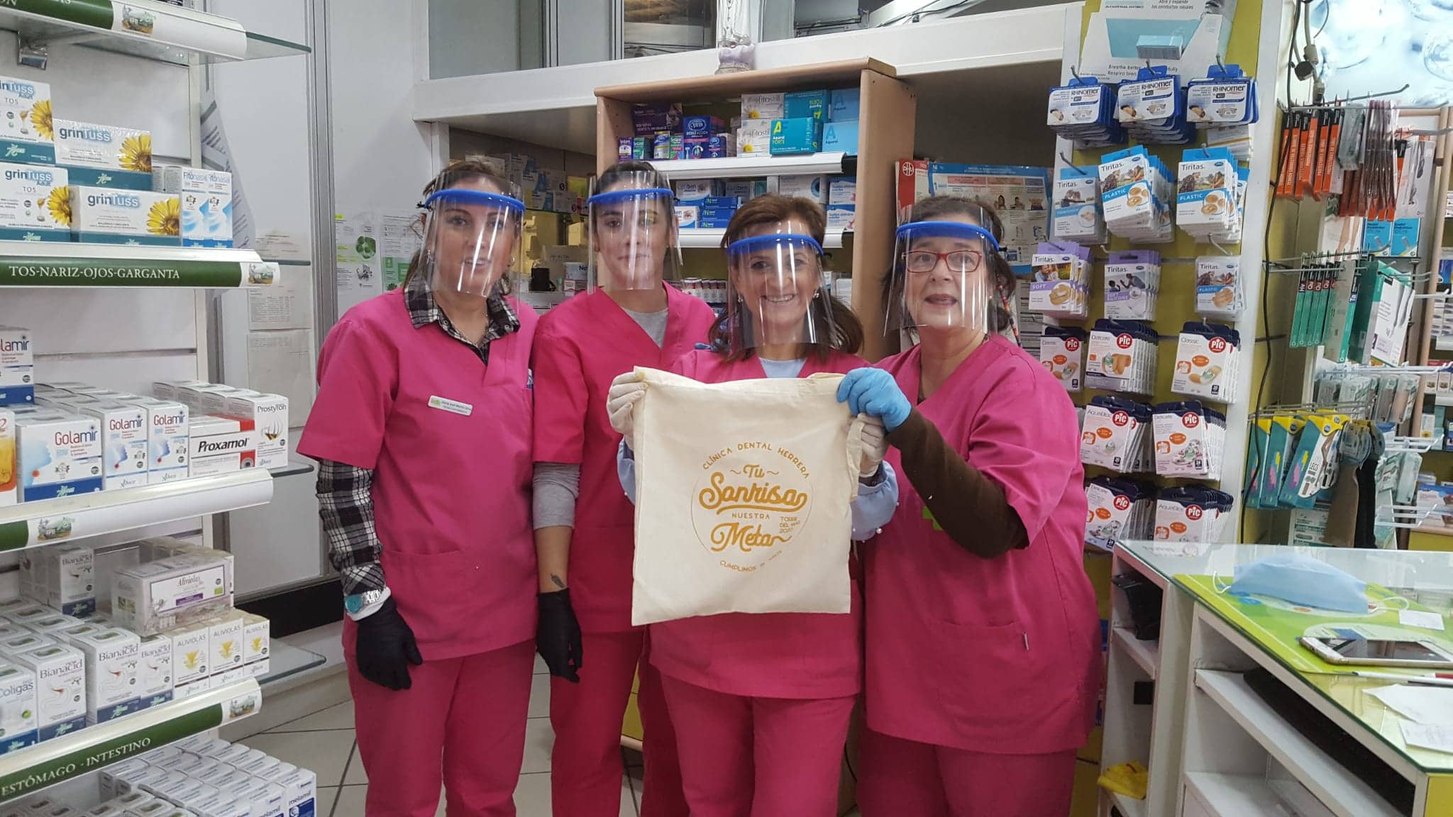 CDH realiza pantallas protectoras para donarlas a grupos de riesgo 1